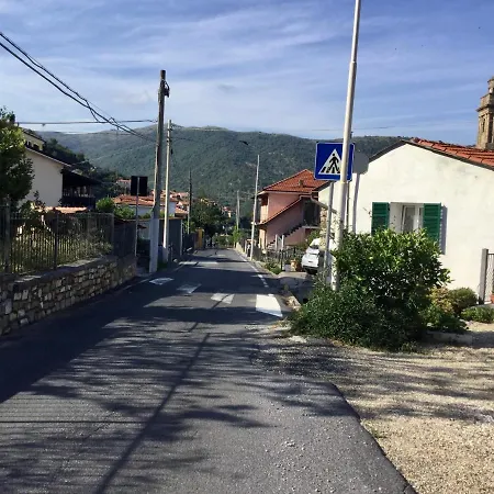 Apartman La Casa Nel Caruggio *
